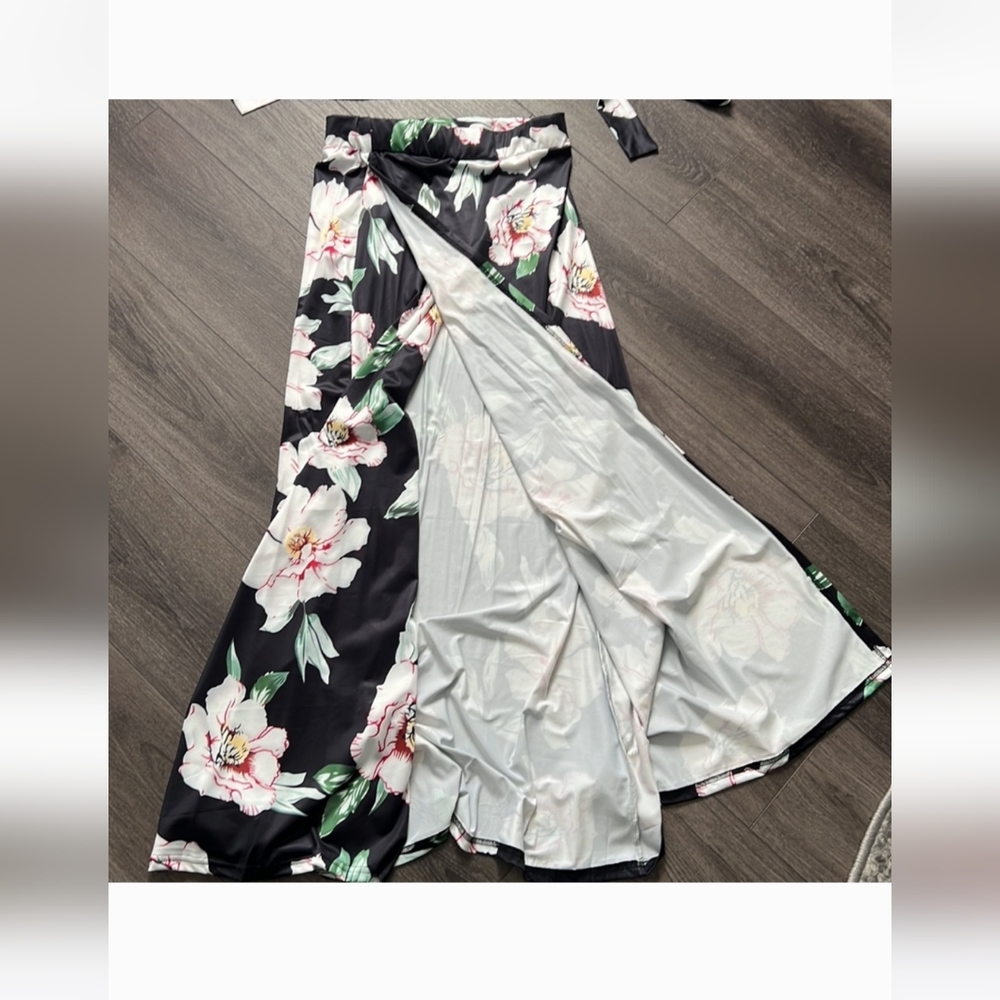 Summer Dress - Picture 3 of 6